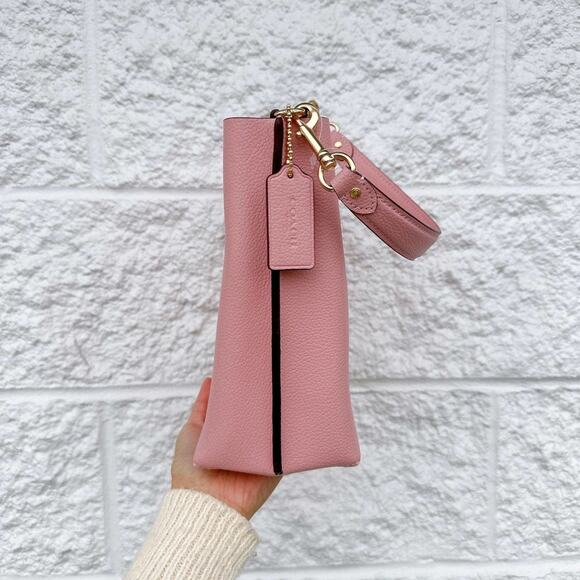 Coach CF433 Mollie Bucket 22 With Signature Canvas Interior IN Powder Pink - Picture 3 of 5